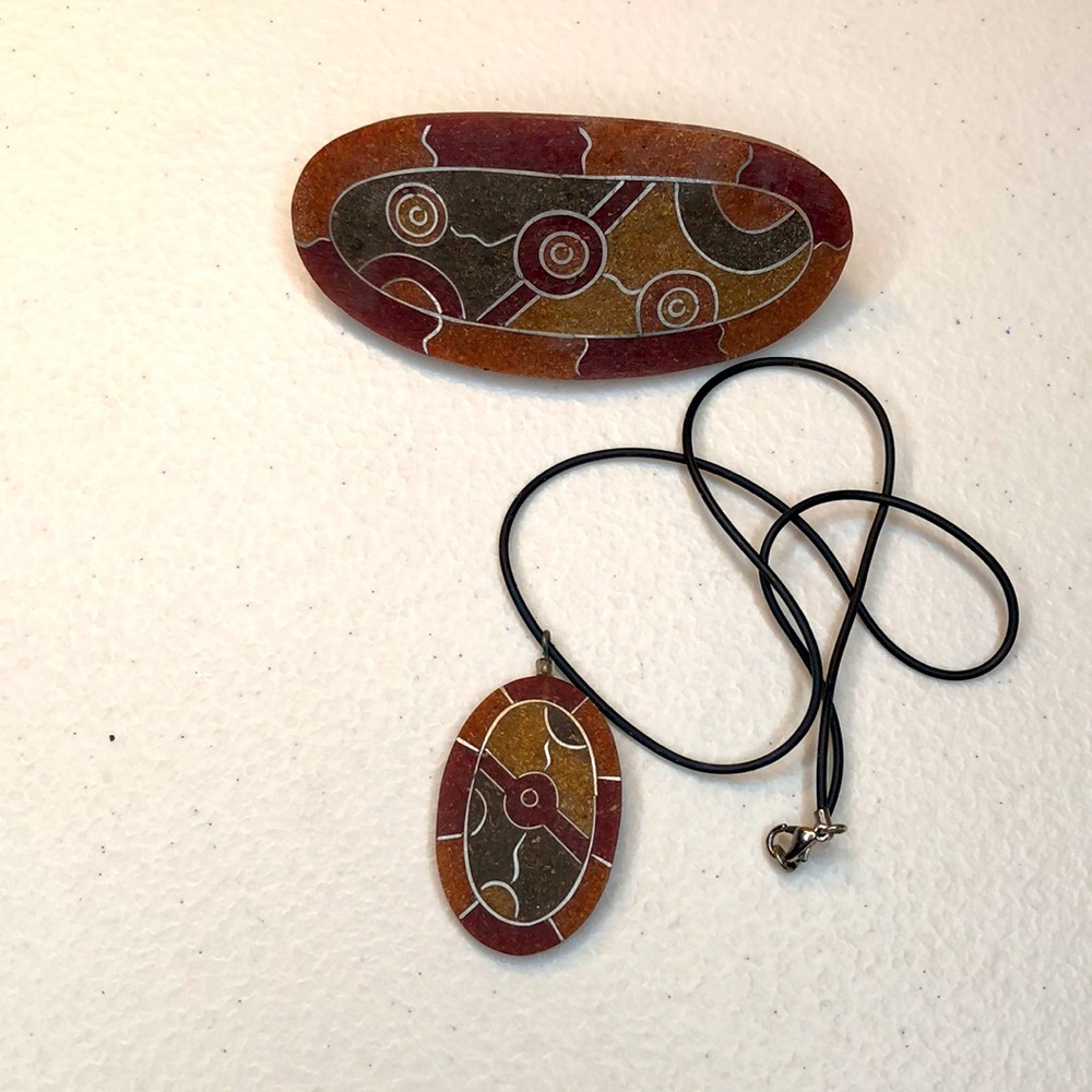 Oval Hair Barrette and Necklace with an Oval Pendant